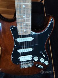 Chitarra elettrica modello SQUIER CV 70s STRAT