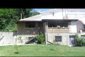 Casa semindipendente