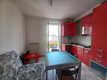 Solo persone referenziate