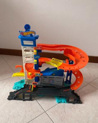 Hot wheels pista squalo