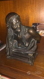 la strega scultura in bronzo metà 800 V.gemito