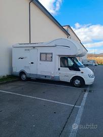 Camper Ford 135 T 350 cellula Laika X580