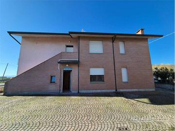 Villa di 170 m² con più di 5 locali a Cervia