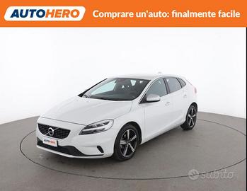 VOLVO V40 D2 R-design
