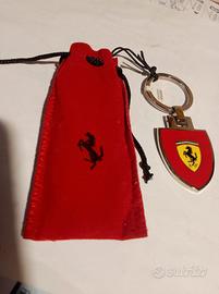 2 porta chiavi Ferrari. nuovo tutto. 