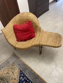 Poltrona chaise longue più pouf