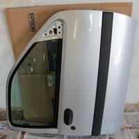 Sportello ant dx, di ford fiesta 5 porte anno 2001