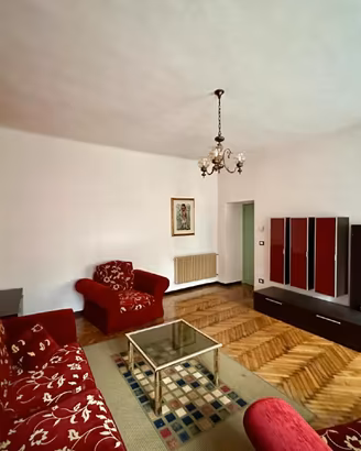 APPARTAMENTO MONOCAMERA AL PIANO TERRA - BASSE ...