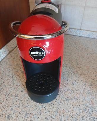 Macchina caffè Lavazza "A MODO MIO"