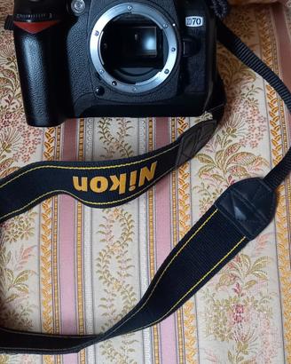 nikon d70