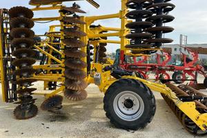 Macchinario agricolo