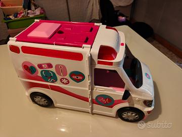 Autoambulanza Barbie