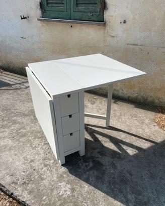 Tavolo bianco apribile con cassetti