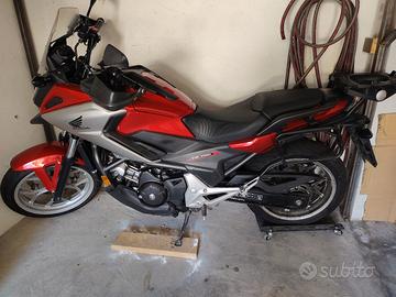 Honda NC750XD 2016