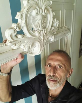 Grande cornice sagomata in stile barocco/Shabby