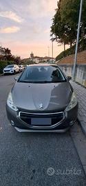 Peugeot 208 Allure 2015 Diesel