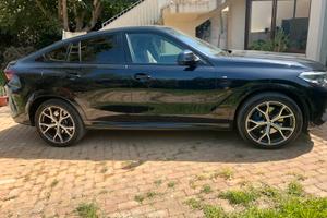 Bmw  x6 30d Msport mhev 48V 4 ruote sterzanti