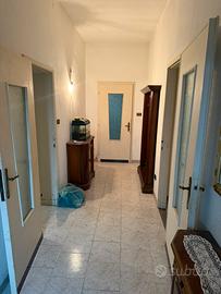 Casa con ampio terreno