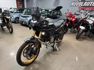 Voge Valico 800 night black a rate da € 65 al mese
