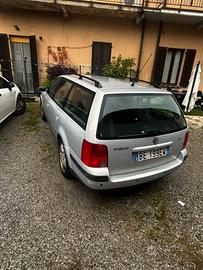 Wolsvagen Passat 1800 benzina / gpl bombola nuova