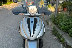 Piaggio beverly 250 tourer per.muto con m.oto