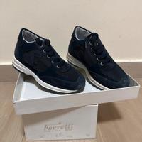 Sneakers bimbo blu n. 30 Ferretti