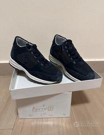 Sneakers bimbo blu n. 30 Ferretti