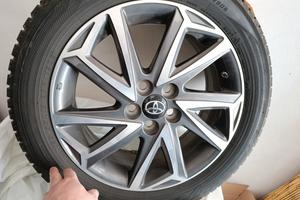 Kit 4 Cerchi in Lega 16" Originali Toyota 