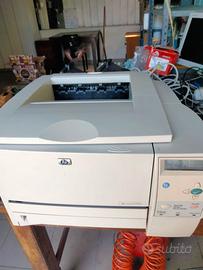stampante HP laserjet 2300n
