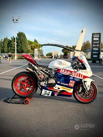 ducati Panigale V2