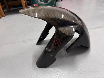 parafango anteriore in carbonio Suzuki GsxR 1000