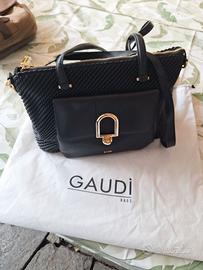 borsa Gaudì nera con tracolla