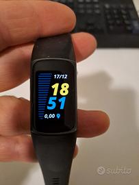 Fitbit Charge 5 – Fitness Tracker Smartwatch