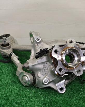 BMW G22 Mozzo fusello anteriore sinistro X-Drive