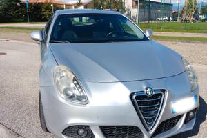 ALFA ROMEO Giulietta - 2012