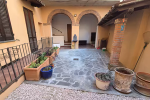 Stanze singole e doppie a Casa Satoshi