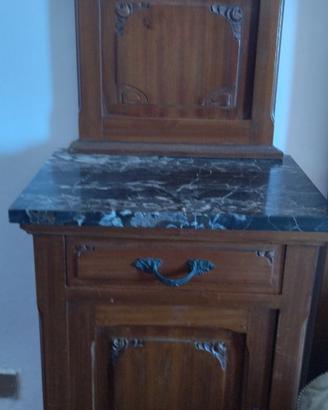 mobili antiquariato