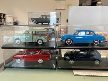 1:24 modelli nuovi completi di teca e fascicolo