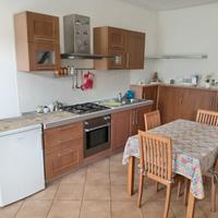 CUCINA A 2 PARETI ATTREZZATE GIA' SMONTATA