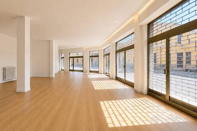 Immobile di 126 m² con 2 locali a Vercelli