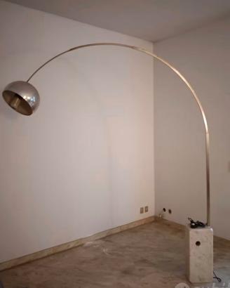 Lampada arco Flos