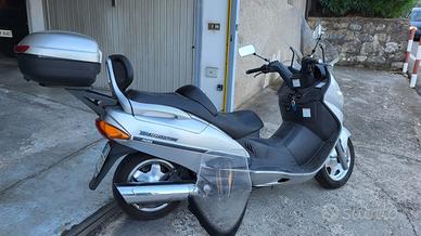 Sukuky Burgman 400 km 28.786