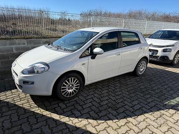 FIAT PUNTO 1300 diesel Street anni 2014