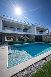 PORZIONE DI TRIFAMILIARE A LAZISE