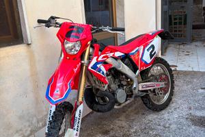 CRF 250 AF 2005 Trasformato in CR 250 Targato