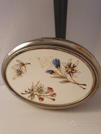 scatola portagioie vintage metallo e ceramica 