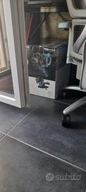 Volantino da volo. più scrivania gaming 140×60