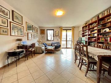 3 LOCALI A CASTELNUOVO DEL GARDA