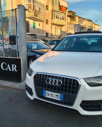 AUDI Q3 2.0 DIESEL UNICOPROPRIETA TETTO PANORAMICO