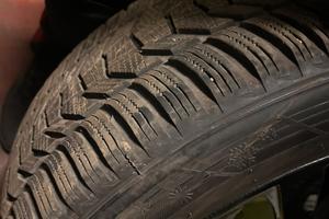 Cerchioni e gomme audi